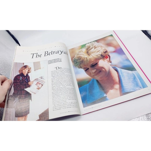 Vintage Presents A Tribute To Princess Diana 1961-1997 Magazine With Insert 90s - Picture 6 of 13